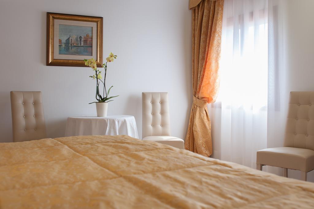 Bed and Breakfast Ca' Cappellis Venezia Esterno foto